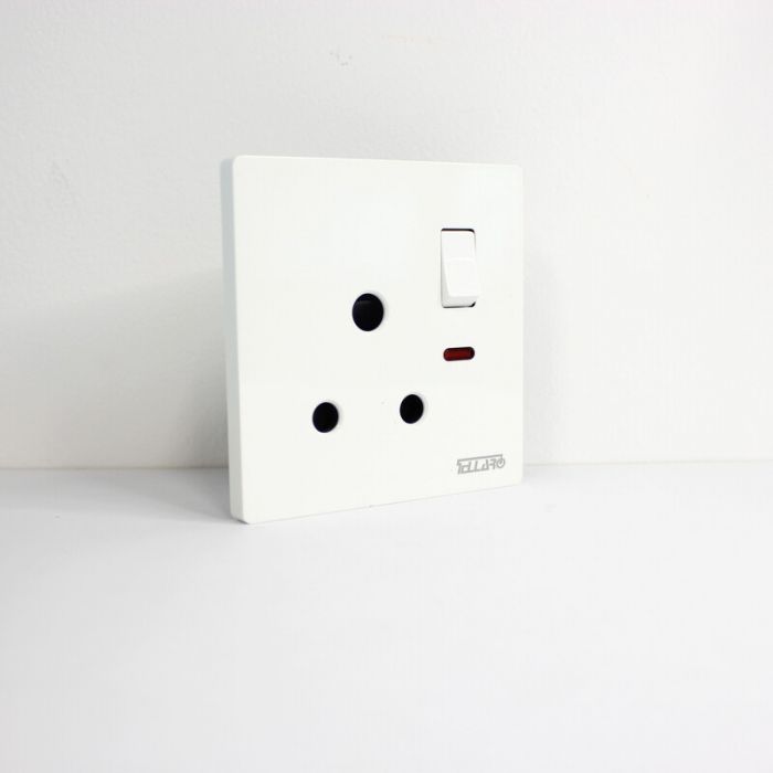 TELLARO 15AMP SWITCHED SOCKET OUTLET WITH NEON, SCREWLESS, VANCOUVER T3431