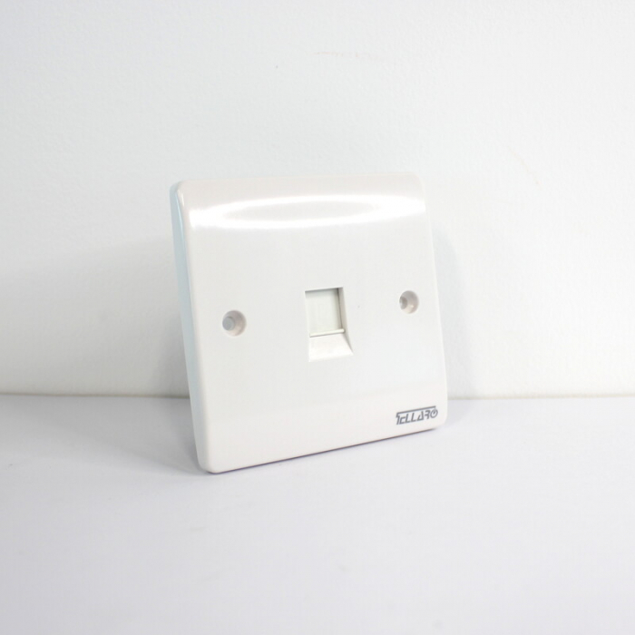 Tellaro 1 Gang RJ45 Data Socket Face Plate, Victoria T1442