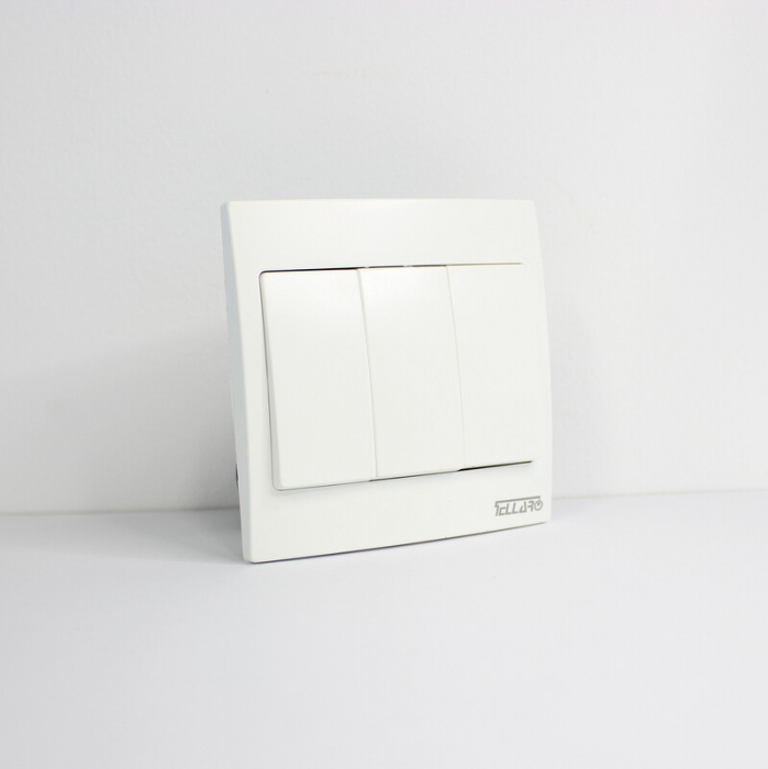 Tellaro 3 Gang 1 Way Switch Screwless, Toronto T2305