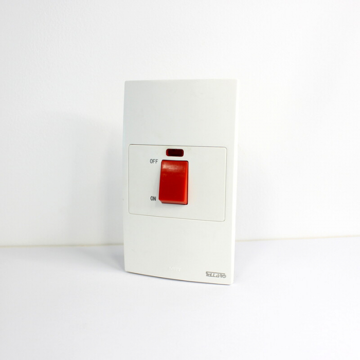 Tellaro 45Amp DP Switch With Neon Indicator Size : 3 X 6 Screwless, Toronto T2329