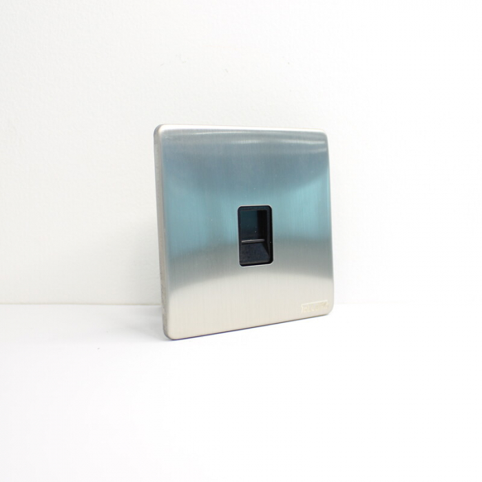 Tellaro 1 Gang RJ45 Data Socket Face Plate Brushed Chrome Screwless, Montreal T4442BC
